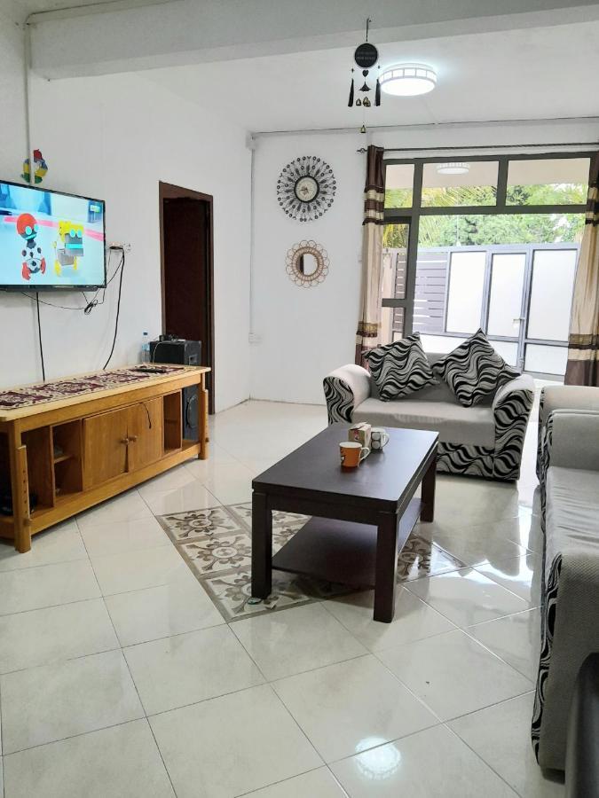 Beautiful Affordable House - 5 Minutes From The Airport And 12 Minutes To Blue Bay Beach Mon Tresor Ngoại thất bức ảnh