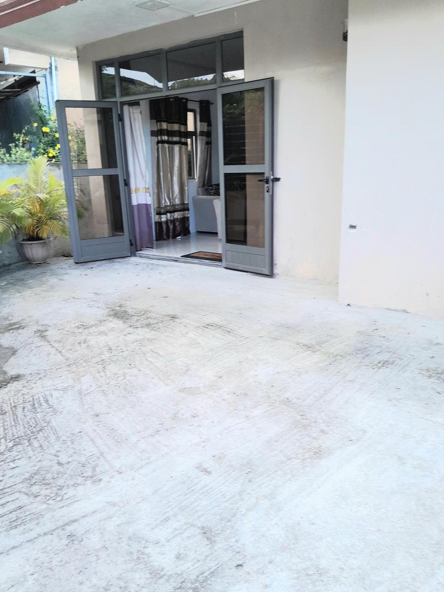 Beautiful Affordable House - 5 Minutes From The Airport And 12 Minutes To Blue Bay Beach Mon Tresor Ngoại thất bức ảnh
